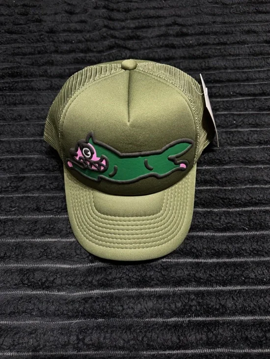 BILLIONAIRE BOYS CLUB RUNNING DOG - Picture 1 of 2